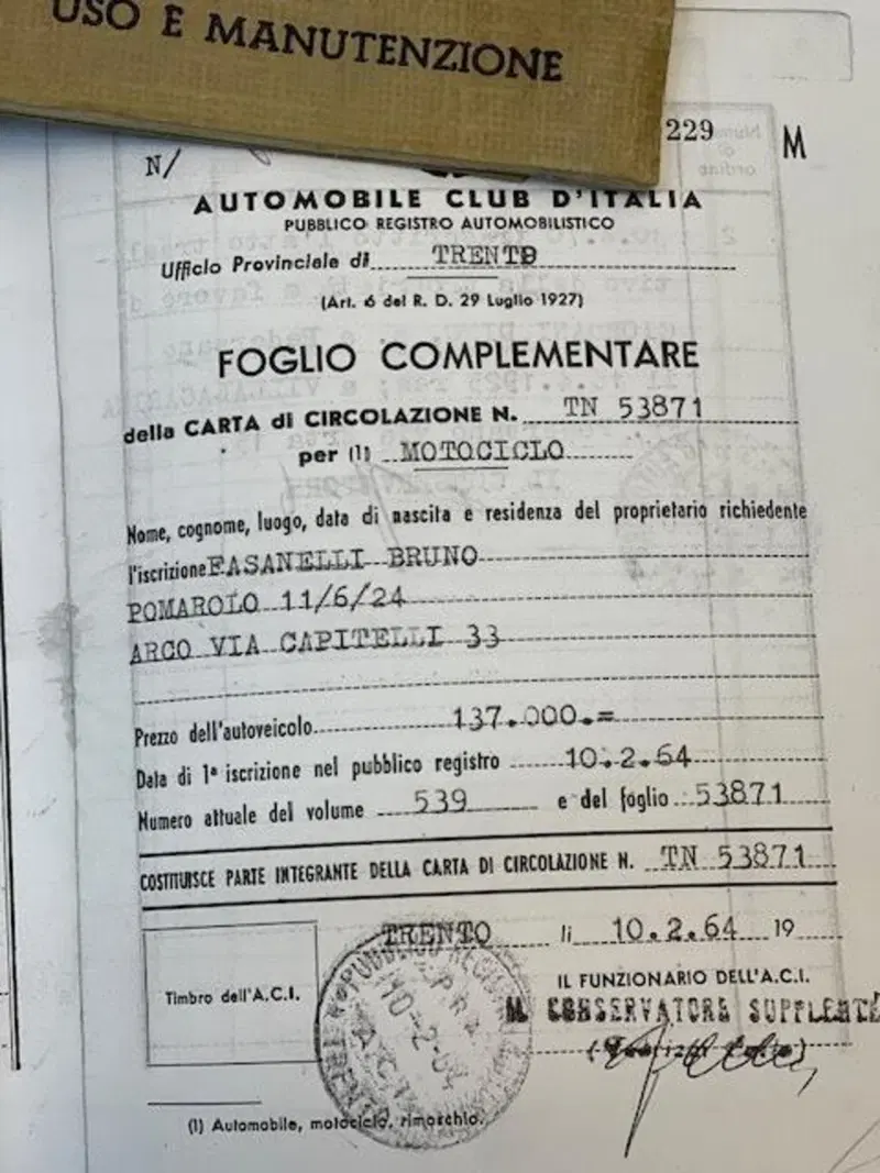 Piaggio Vespa 125 VNB5T (17)