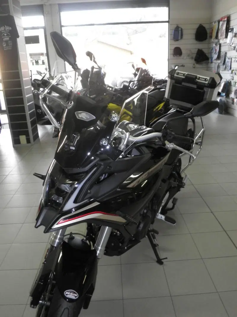 Voge Valico 500DSX (2021 - 24) (3)