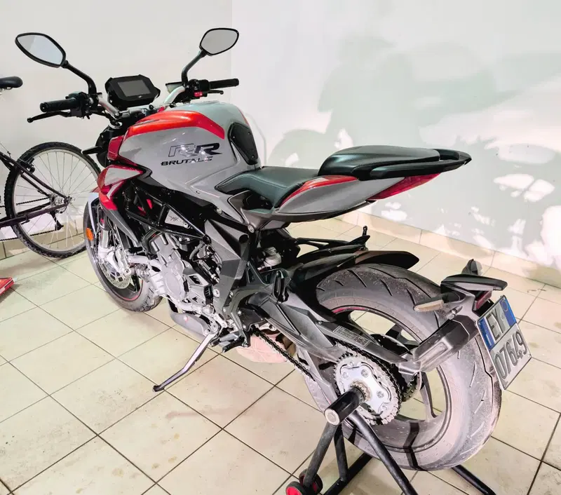 MV Agusta Brutale 800 RR SCS (2021 - 22) (5)