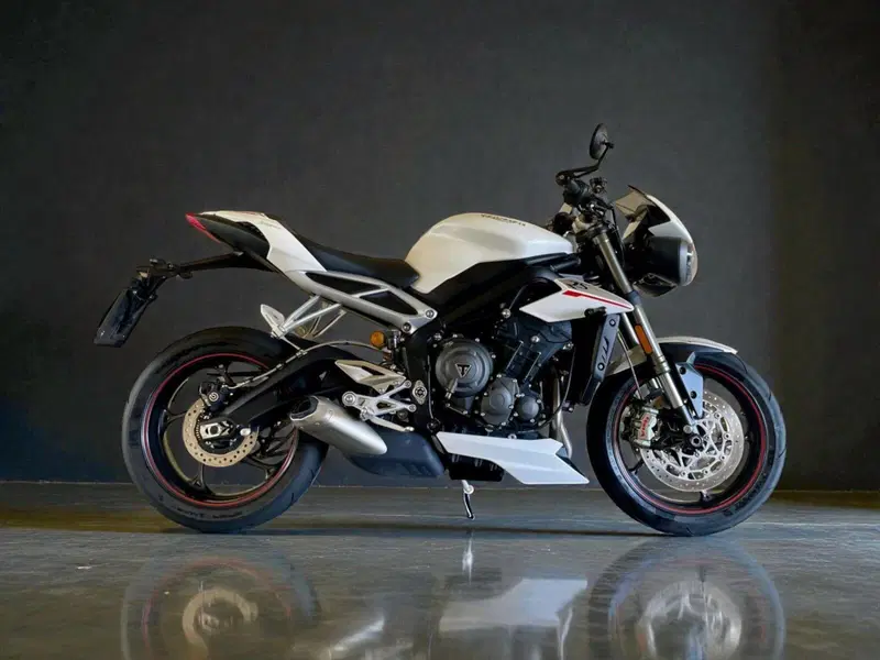 Triumph Street Triple RS (2017 - 19)
