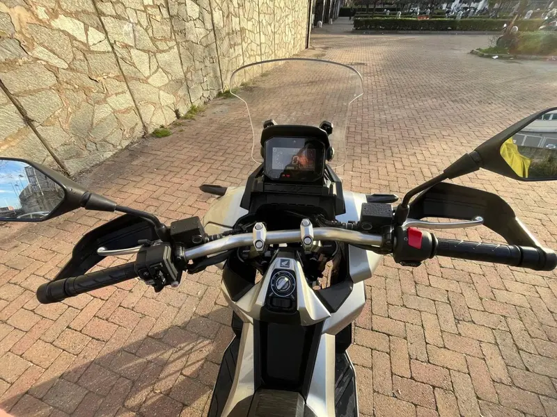 Honda ADV 350 (2022 - 24) (4)