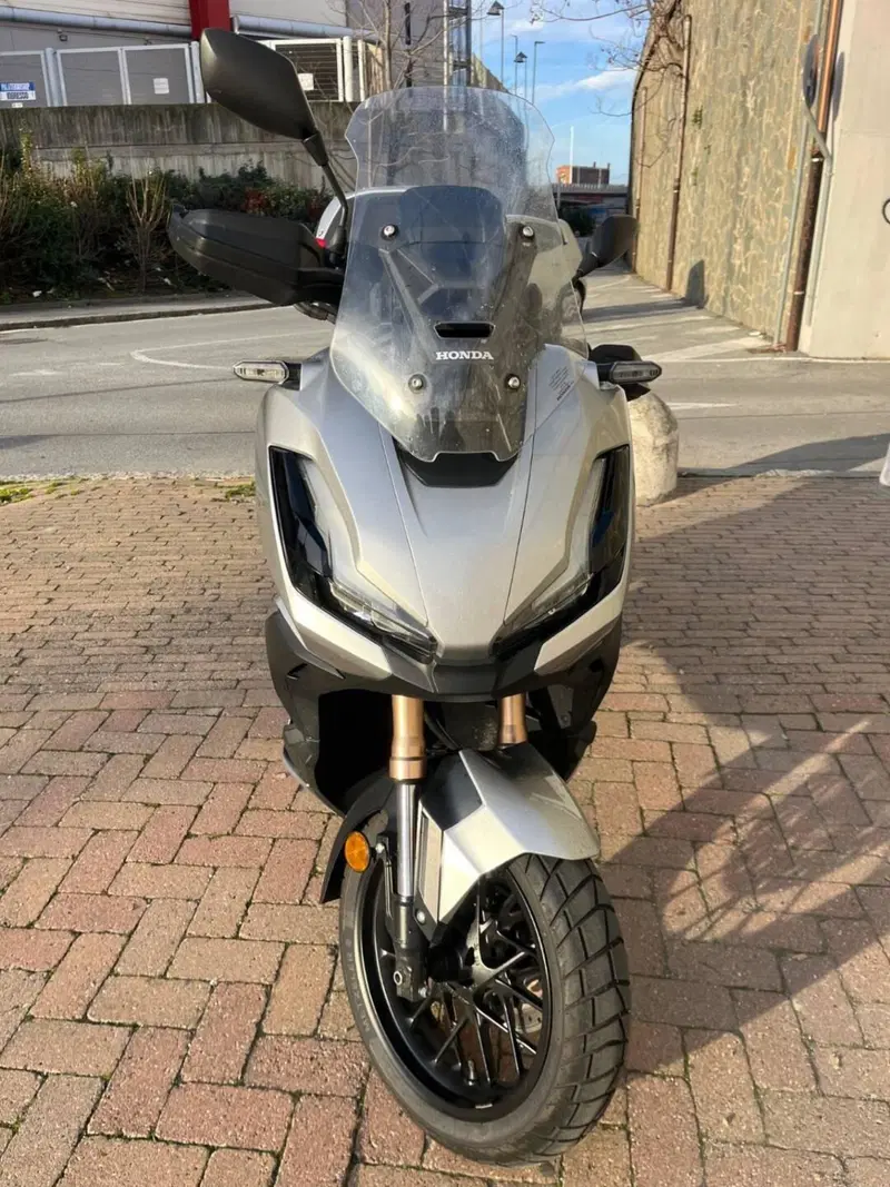 Honda ADV 350 (2022 - 24) (6)