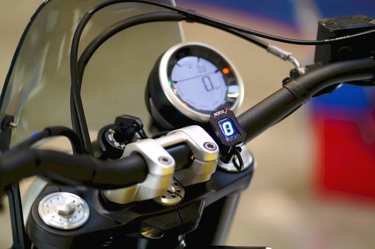 Ducati Scrambler 800 Icon (2015 - 16) (17)
