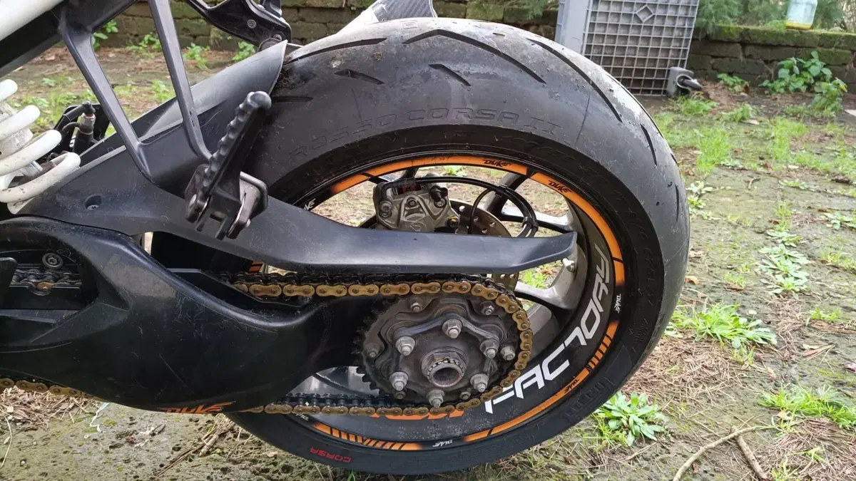KTM 1290 Super Duke R ABS (2014 - 16) (8)