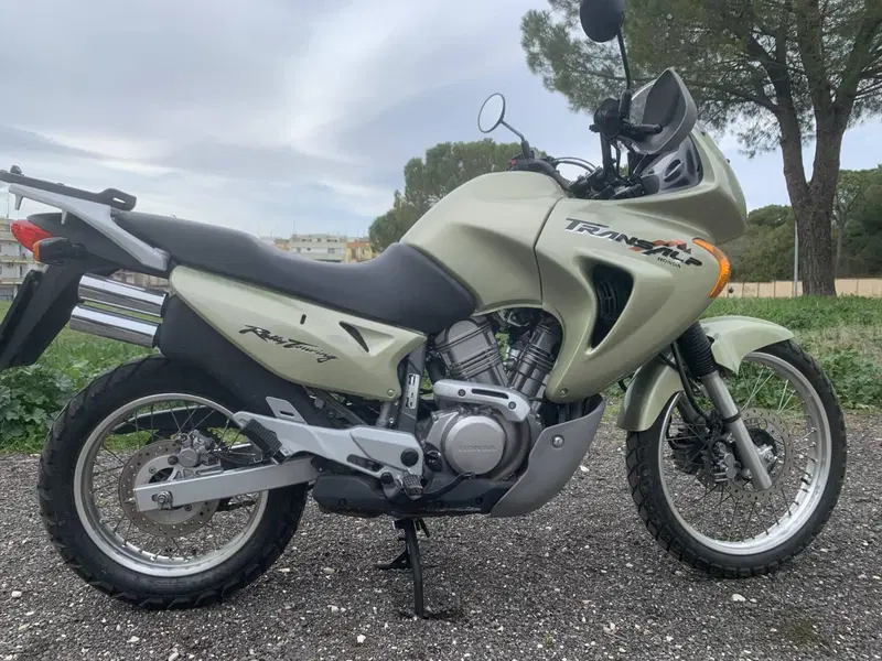 Honda Transalp XL 650V (2000 - 04) (2)