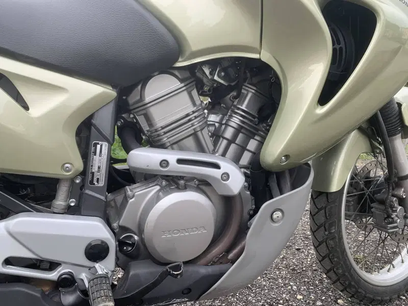 Honda Transalp XL 650V (2000 - 04) (3)