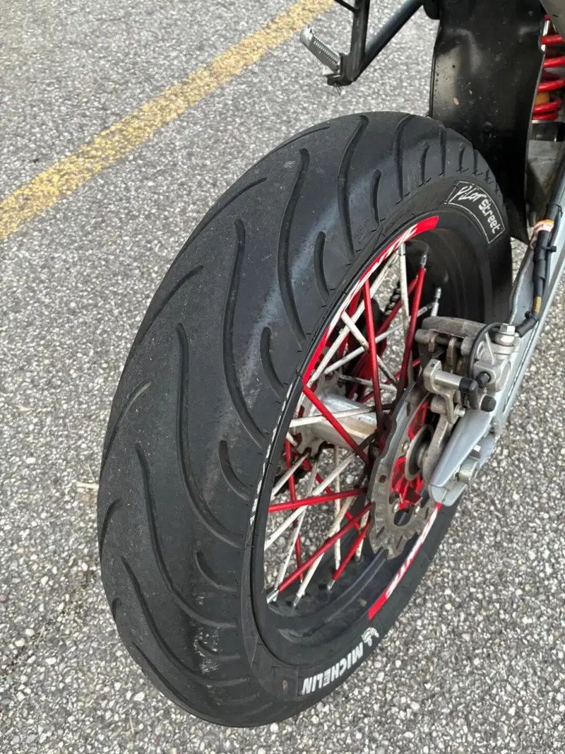 Fantic Motor Motard 125 M Performance 4t (2019) (9)