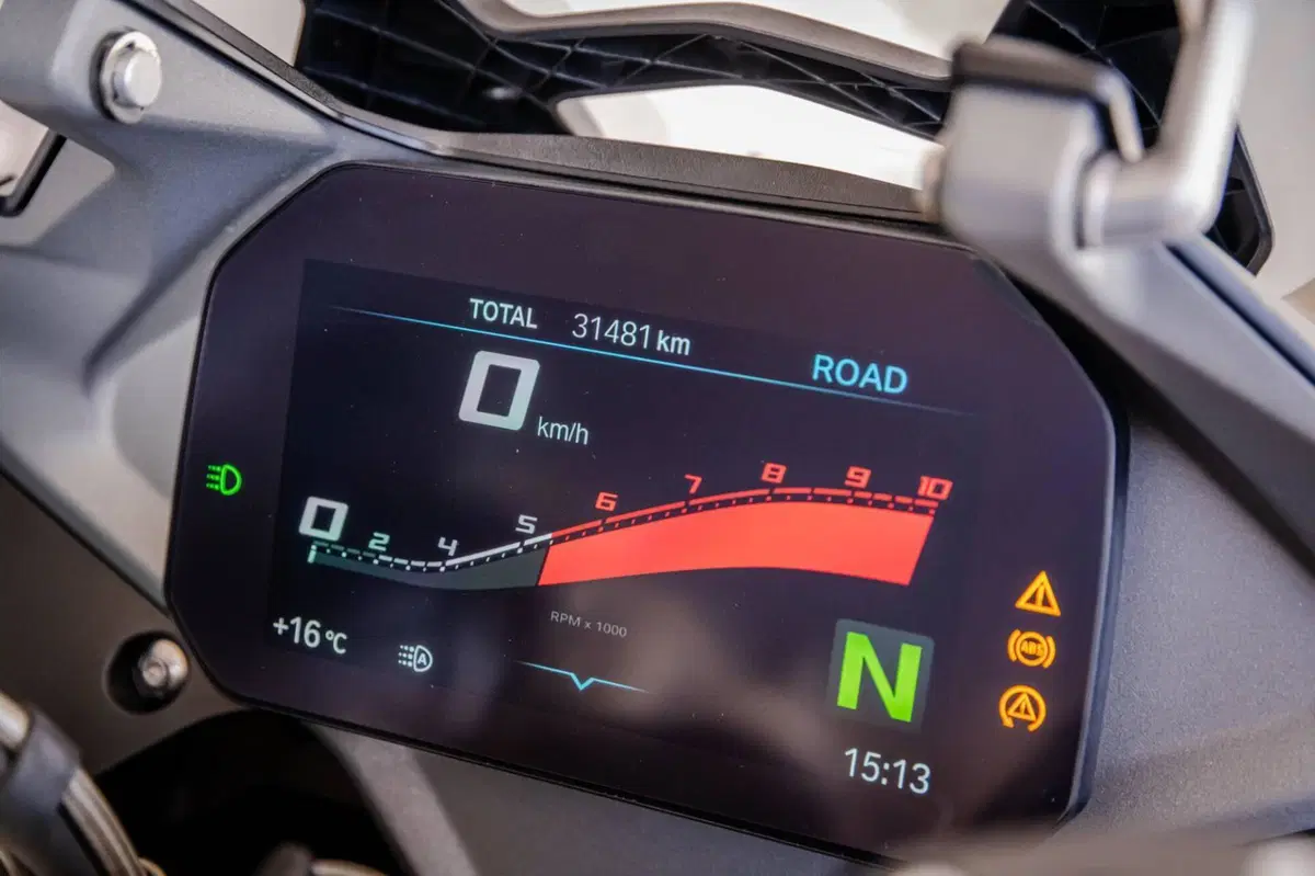 Bmw R 1250 RS (2021 - 25) (2)