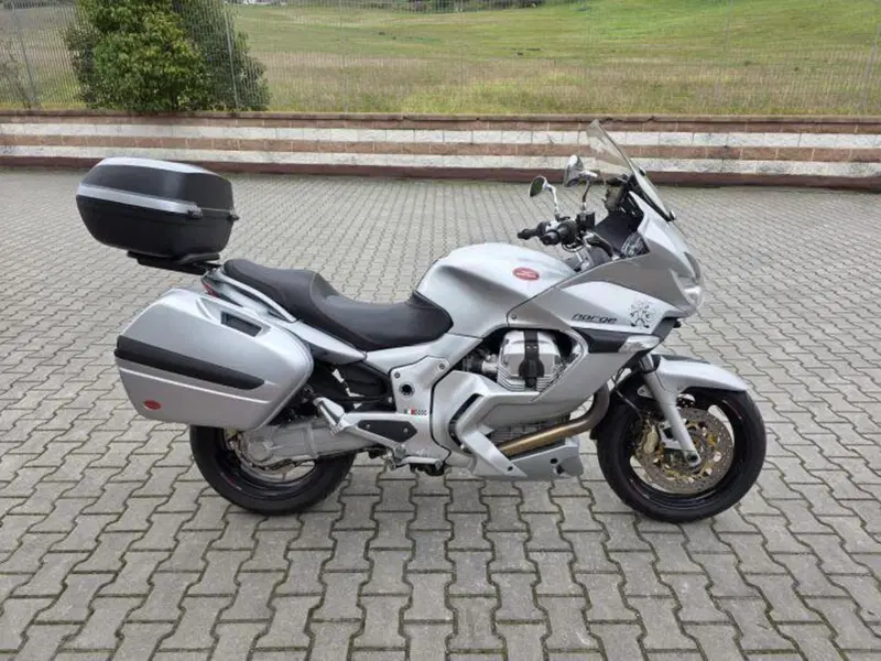 Moto Guzzi Norge 1200 GT (2009 - 11) (4)