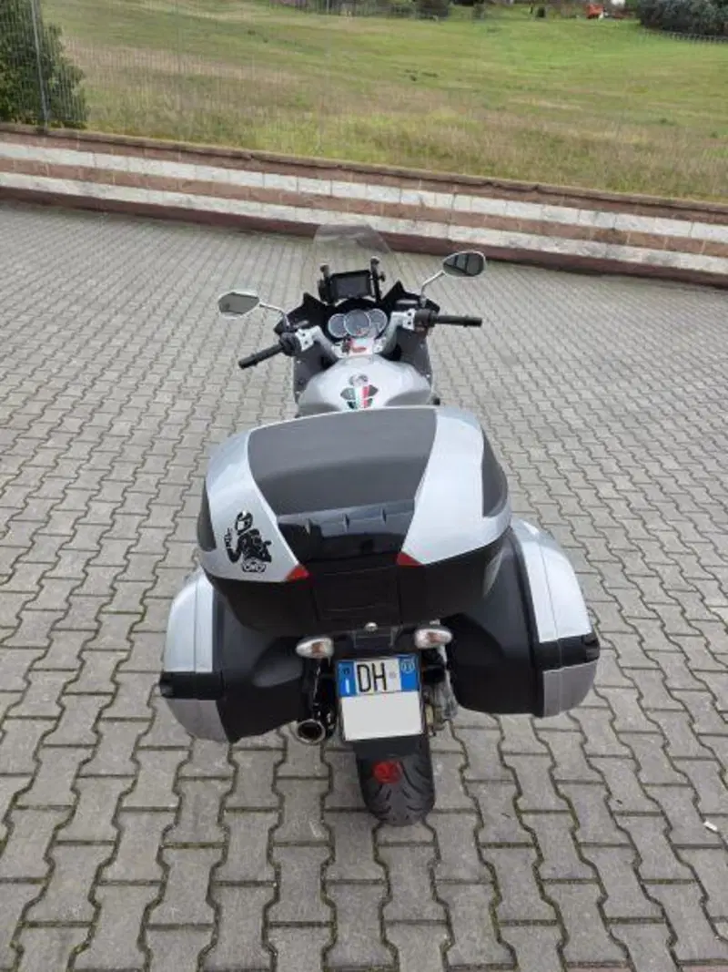 Moto Guzzi Norge 1200 GT (2009 - 11) (6)