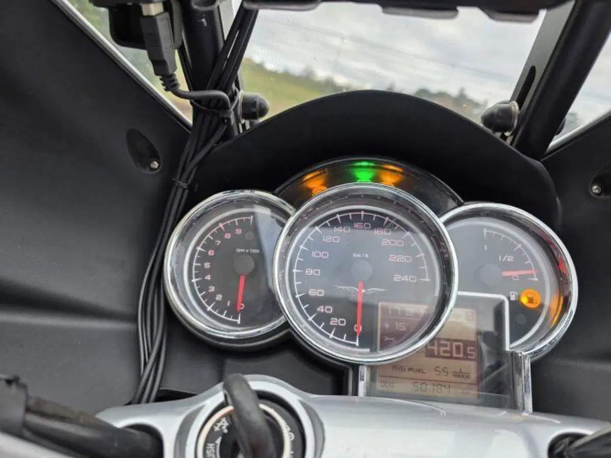 Moto Guzzi Norge 1200 GT (2009 - 11) (7)