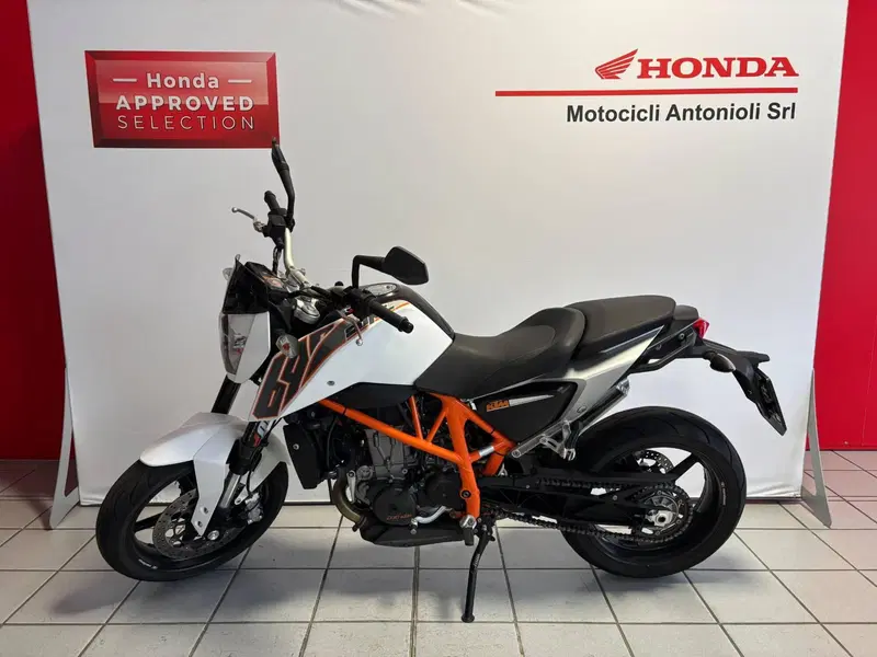 KTM 690 Duke (2012 - 16) (2)