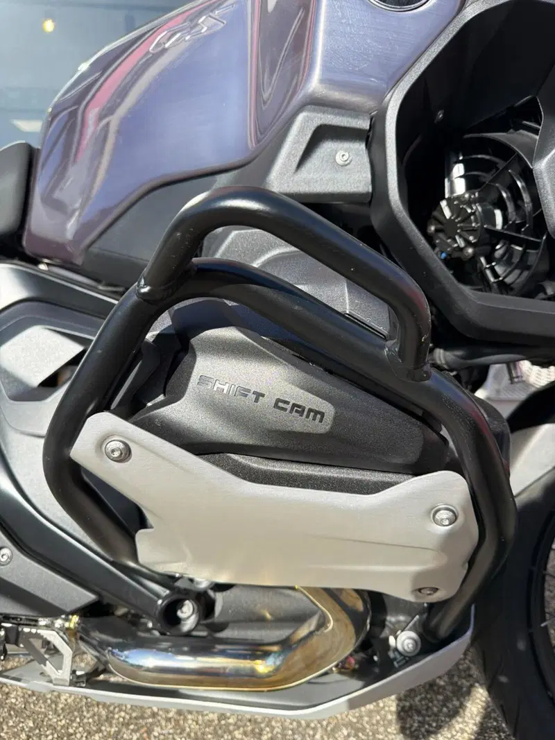 Bmw R 1300 GS Adventure Triple Black (2025 - 26) (8)