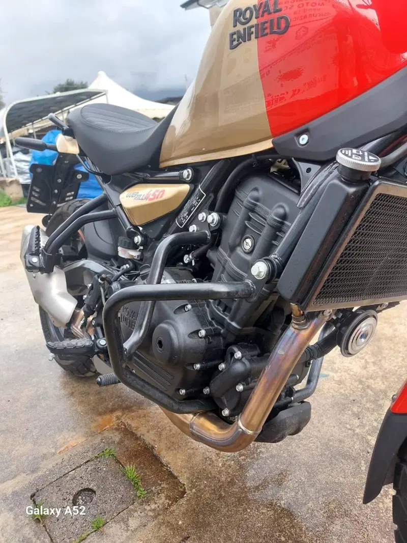 Royal Enfield Guerrilla 450 (2024 - 26) (7)