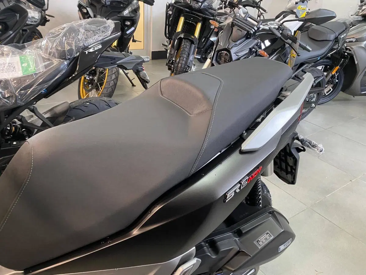 Voge Sfida SR2 ADV (2026) (7)