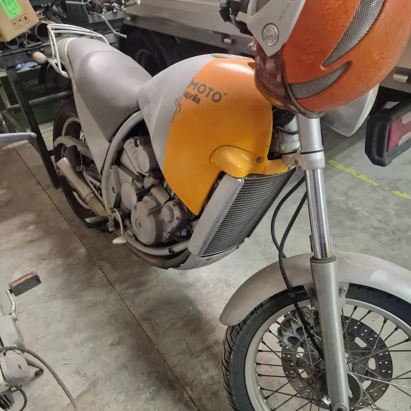 Aprilia Motò 6.5 650 (1995 - 96)