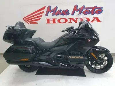 Honda GL 1800 Gold Wing Tour DCT &amp; Airbag 2023: l'usato del giorno di Moto.it