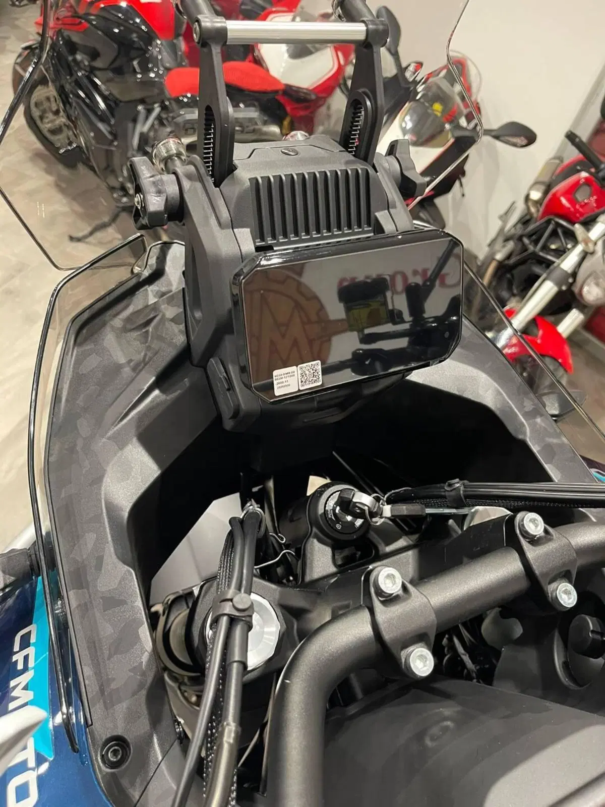 CFMOTO 700MT (2024 - 26) (20)