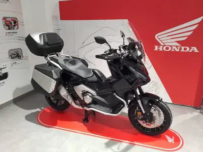 Honda X-ADV 750 Travel (2025 - 26) nuova