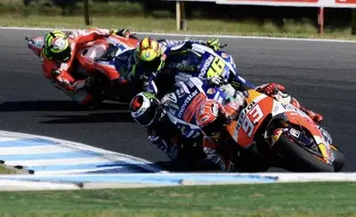 MotoGP 2026. Rossi vs Marquez, gli incidenti con gli animali, Capirossi campione e altri: i momenti iconici della storia di Phillip Island
