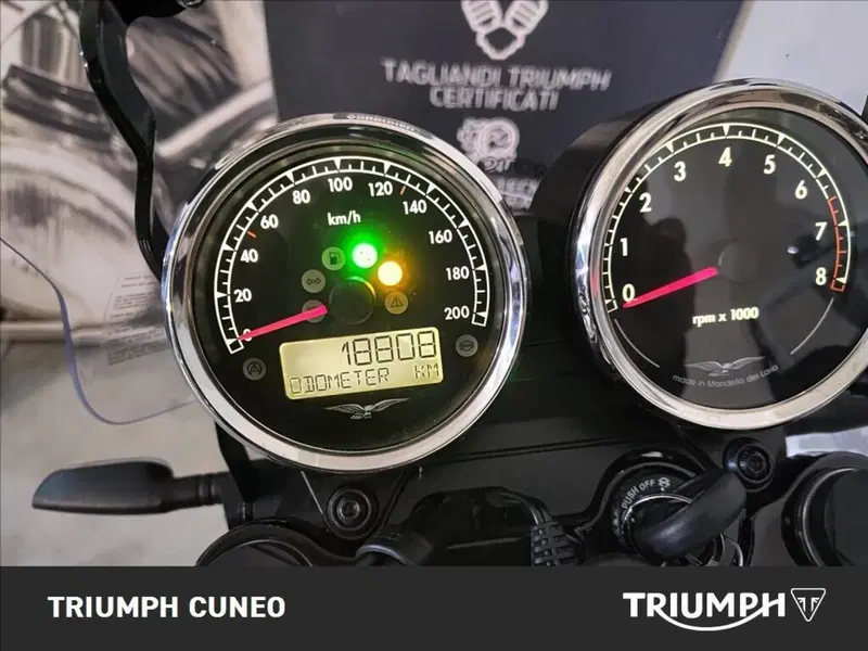 Moto Guzzi V7 850 Stone Special Abs (2021) (4)