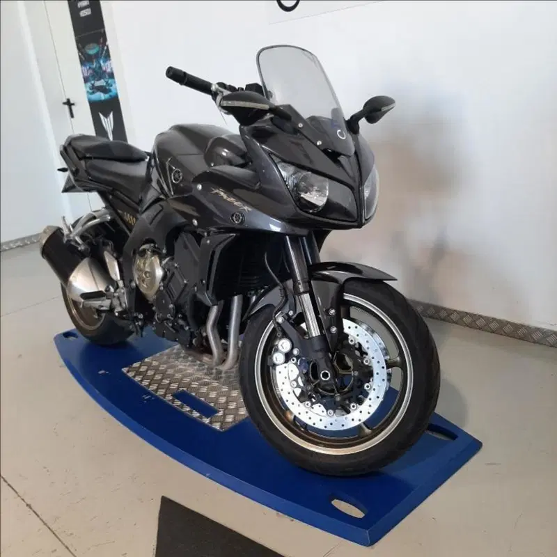 Yamaha FZ1 Fazer (2006 - 16) (2)