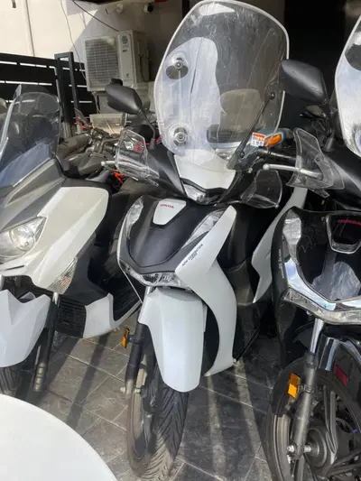 Honda SH 125i Sport (2024 - 25) usata