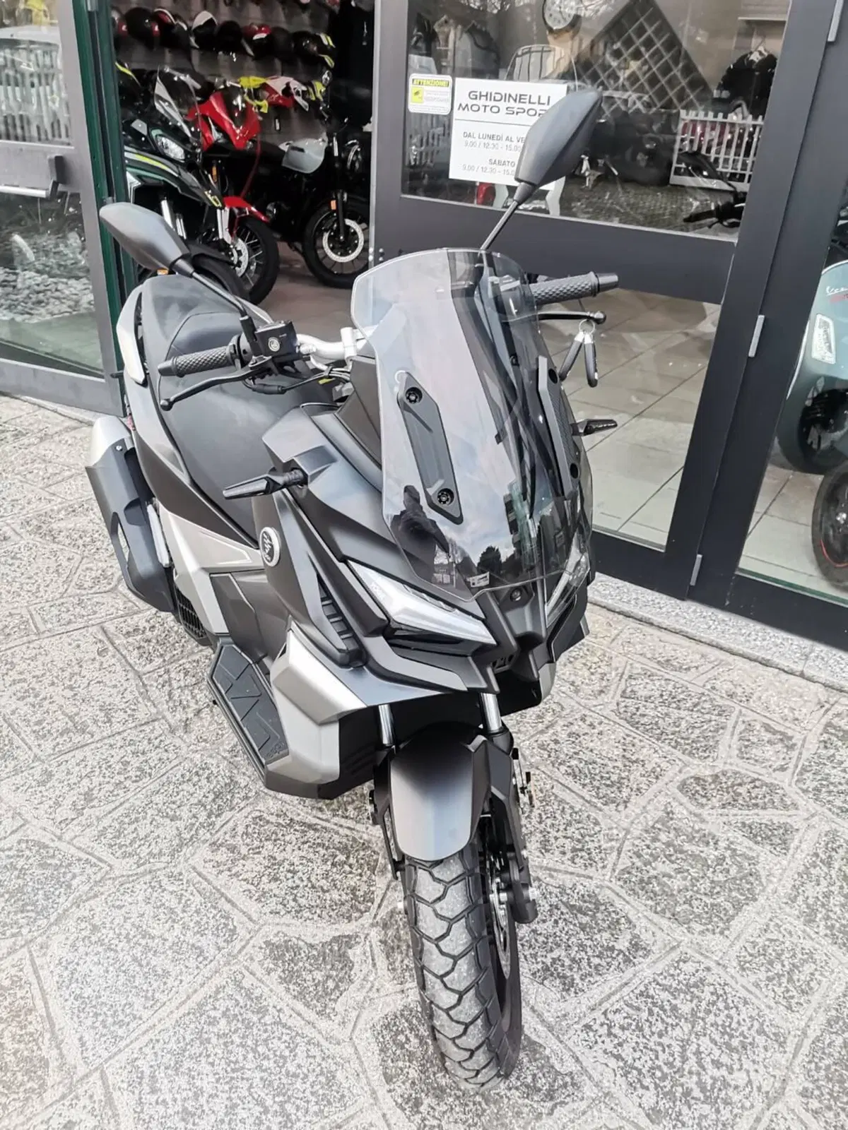 Voge Sfida SR1 ADV (2023 - 26) (3)