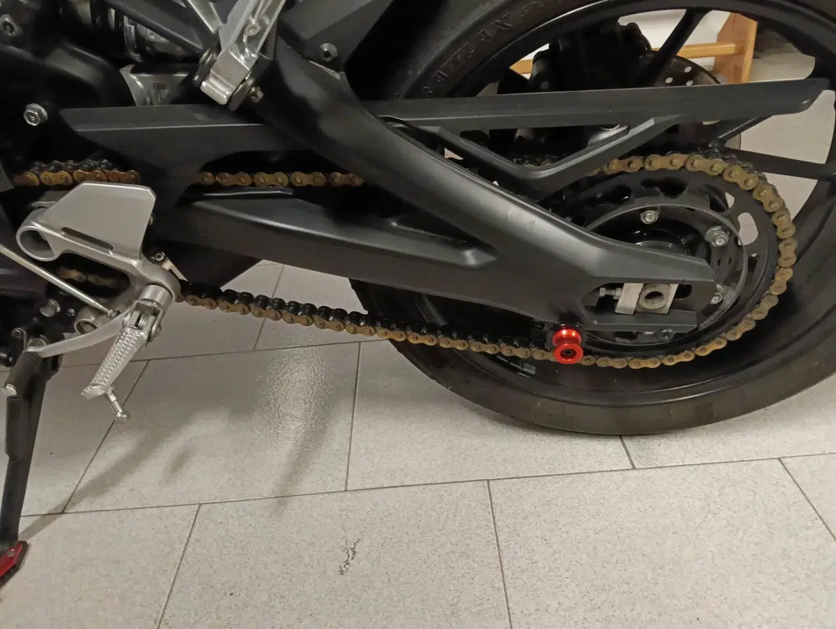 Yamaha MT-09 SP (2018 - 20) (9)