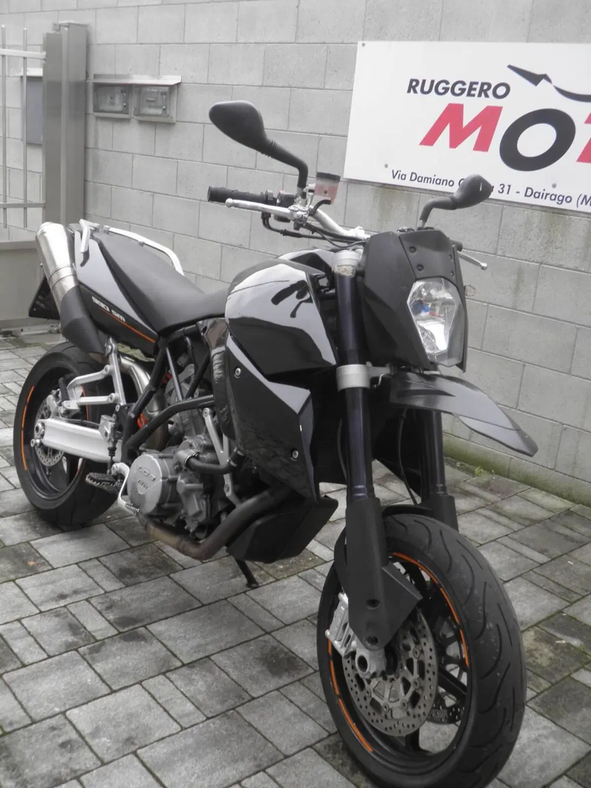 KTM 990 Supermoto (2007 - 10) (2)