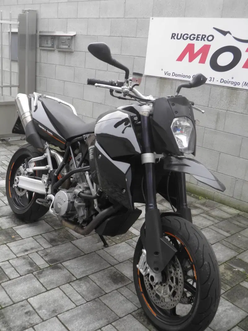 KTM 990 Supermoto (2007 - 08) (2)