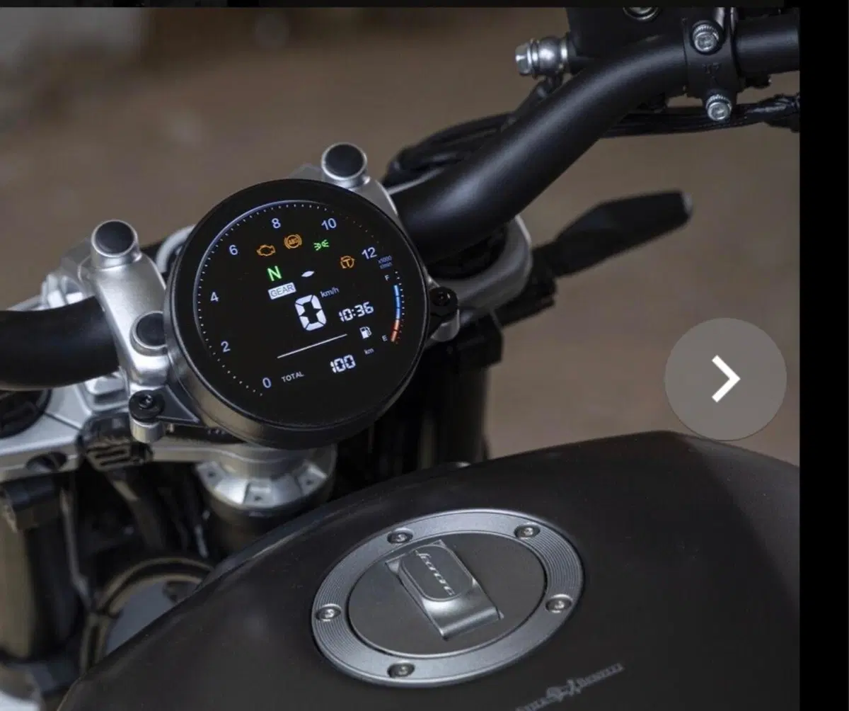 Benelli Leoncino 400 Bobber (2026) (2)