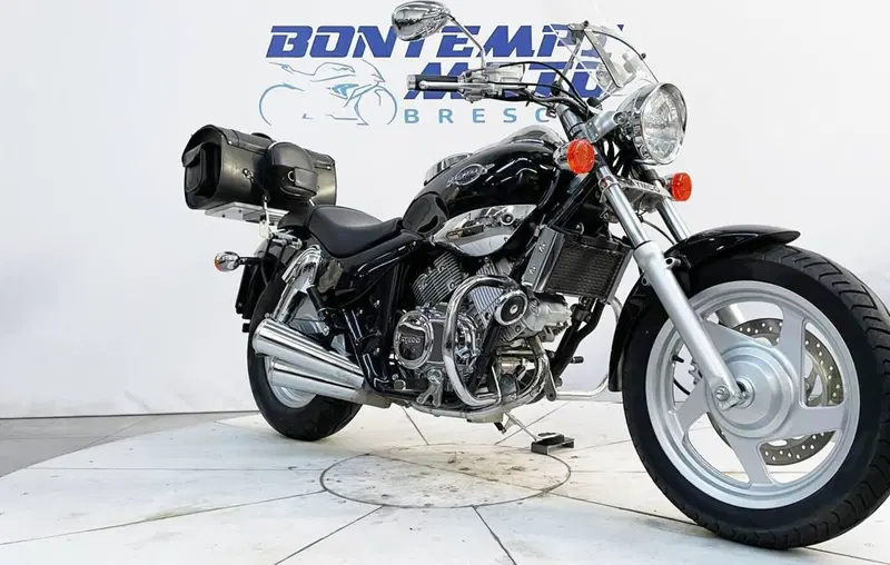 Kymco Venox 250i (2007 - 14) (17)