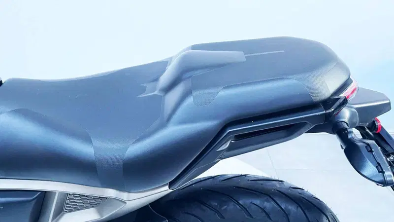 Zontes ZT125-G1 (2020 - 26) (8)