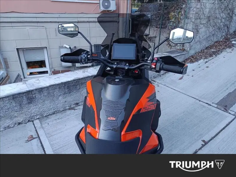 KTM 1290 Super Adventure S (2021) (5)