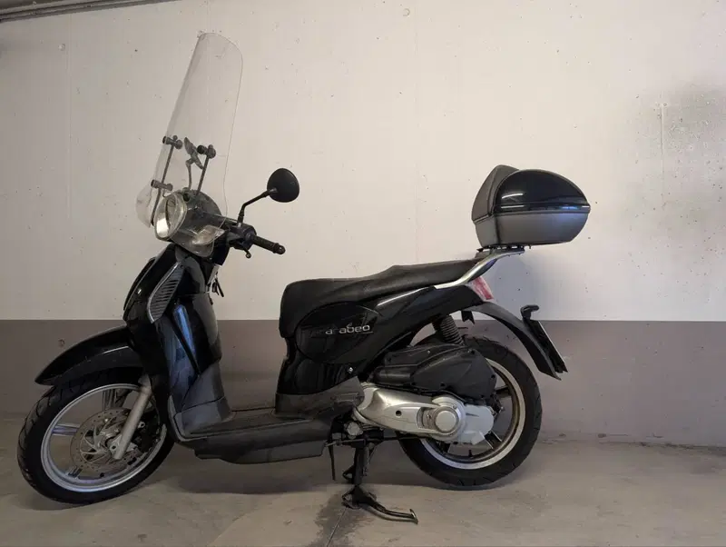 Aprilia Scarabeo 125 i.e. (2009 - 11)