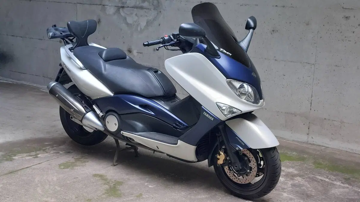 Yamaha T-Max 500 (2004 - 07) (2)