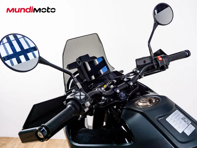 Husqvarna Norden 901 (2022 - 26) (11)