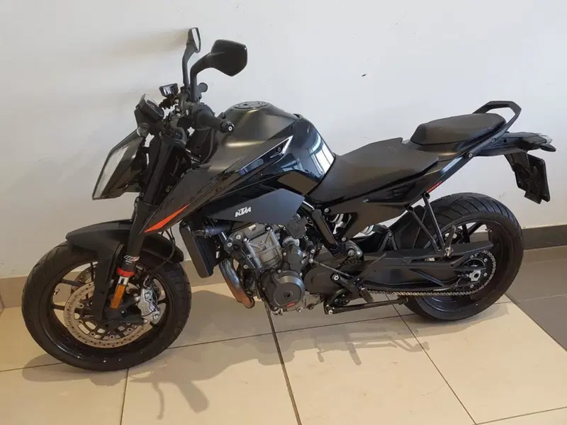 KTM 890 Duke (2021 - 23)