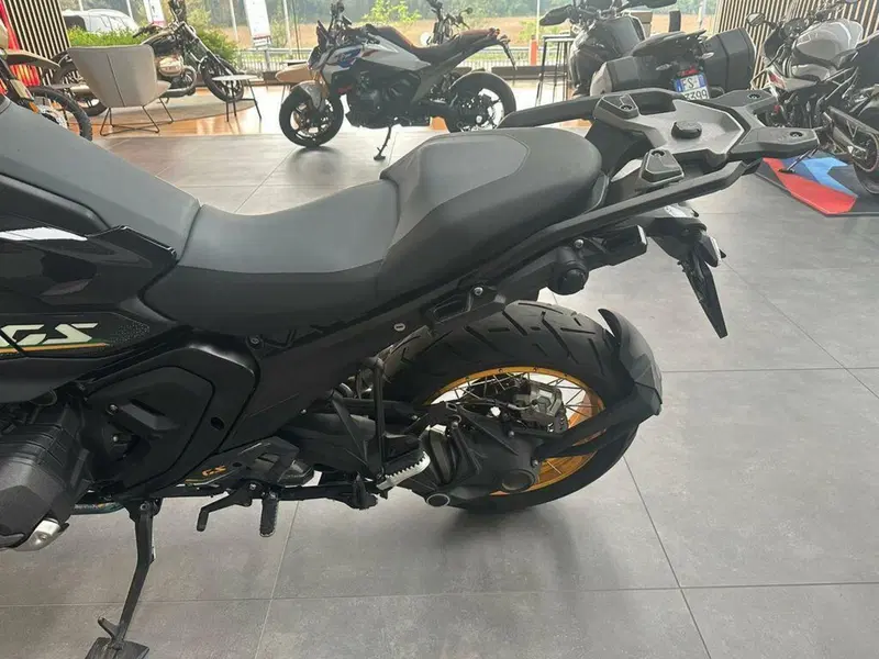 Bmw R 1300 GS (2023 - 26) (9)