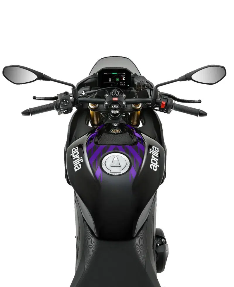 Aprilia Tuono V4 Factory (2025 - 26) (8)