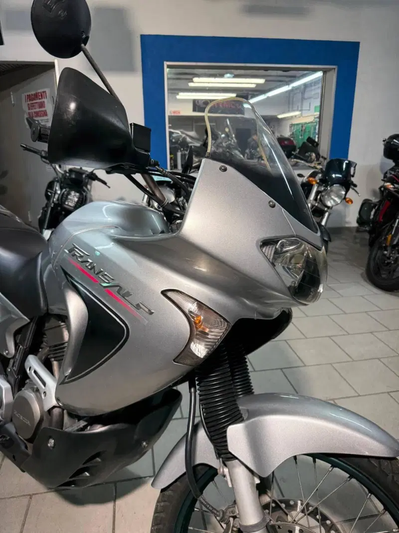 Honda Transalp XL 650V (2005 - 06) (2)