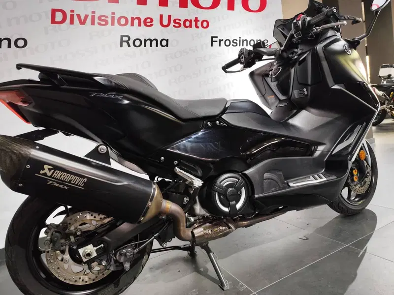 Yamaha T-Max 560 (2022 - 24) (2)