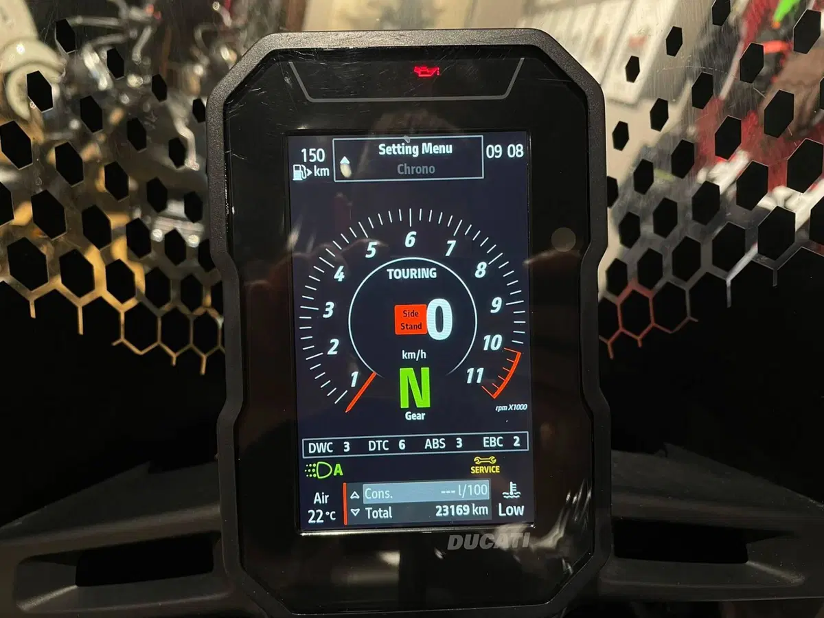 Ducati DesertX (2022 - 25) (7)
