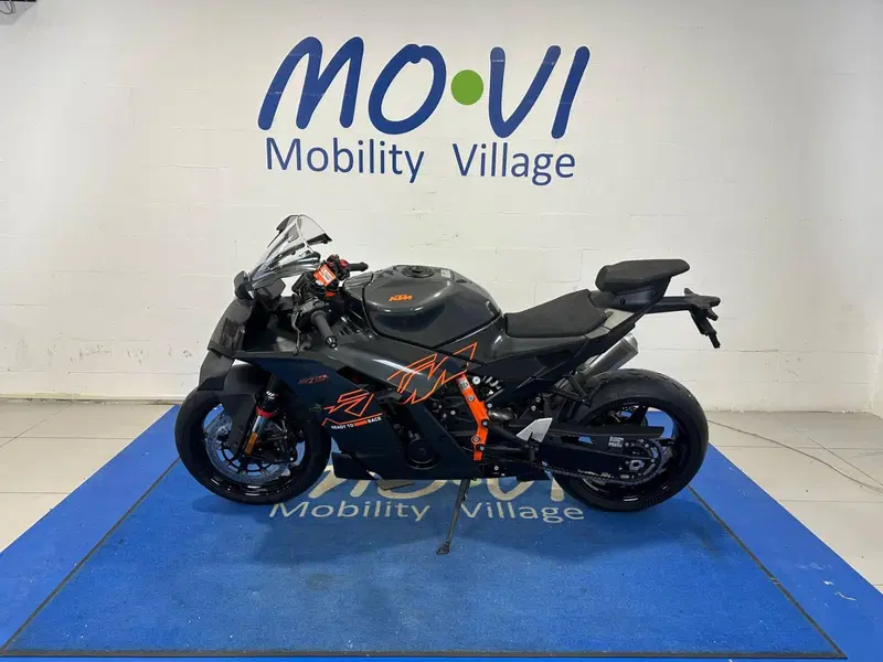KTM 990 RC R (2026) (5)