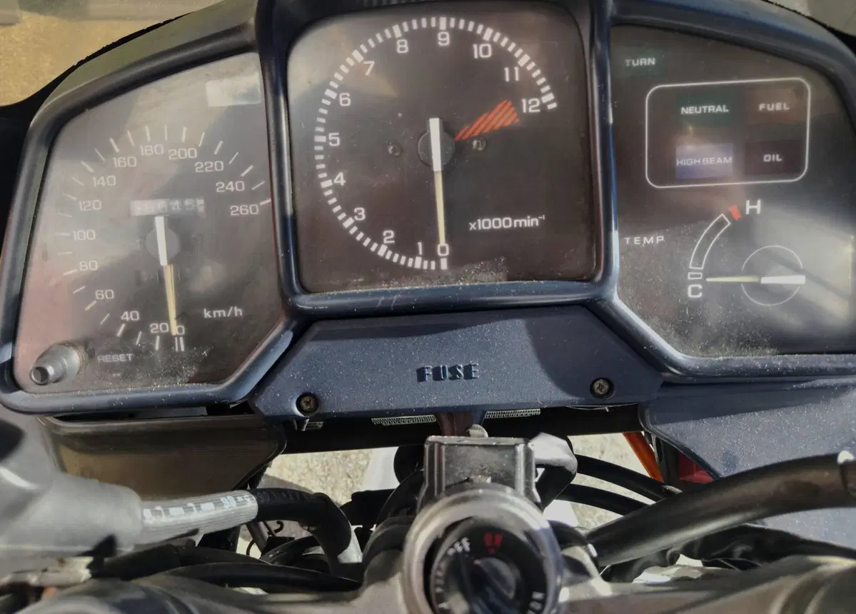 Honda vfr 750 (5)