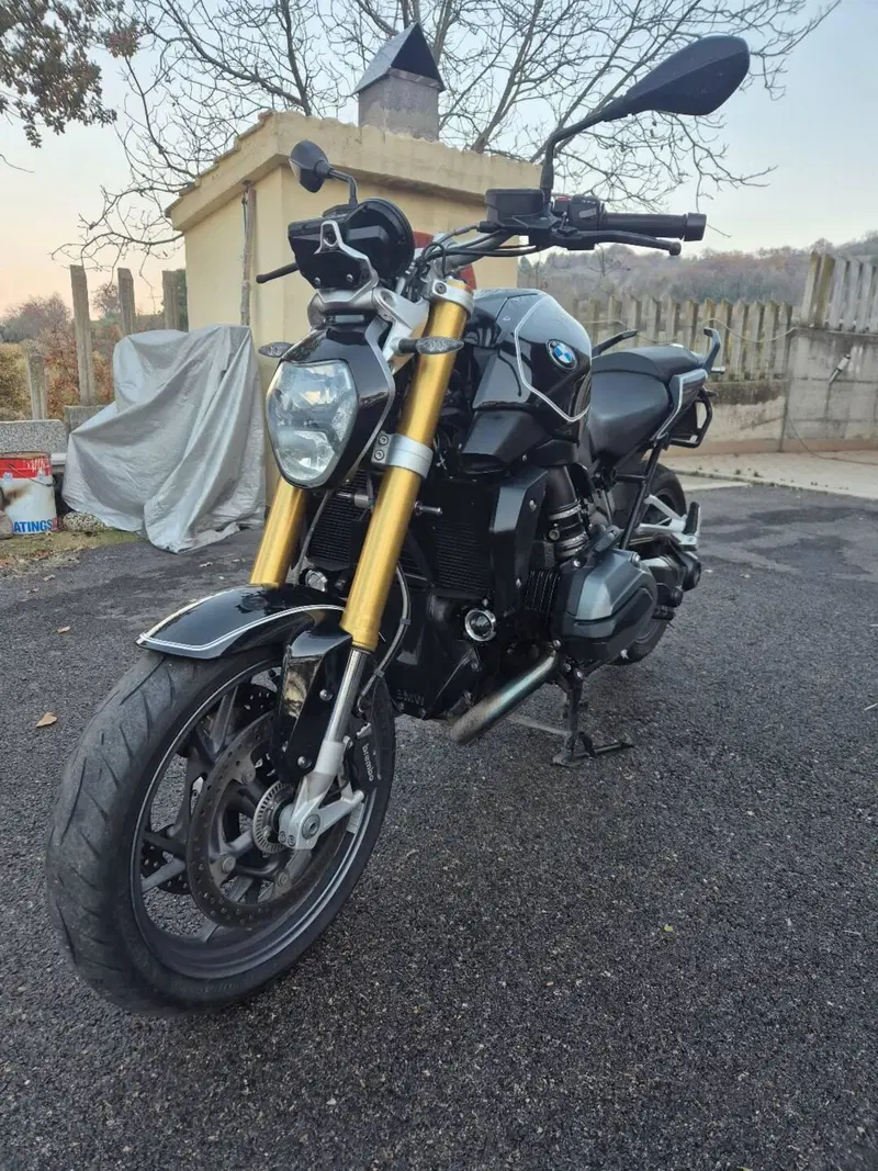 Bmw R 1200 R Black Edition (2017 - 18)