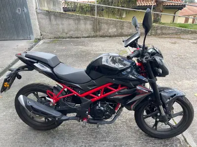 Benelli BN 125 (2021 - 25) usata