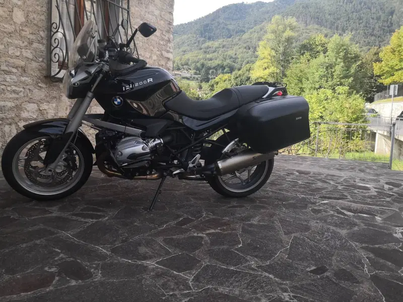 Bmw R 1200 R (2006 - 11) (2)