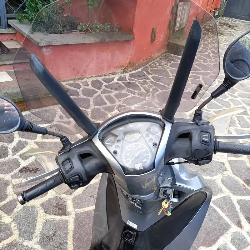 Honda SH 150i ABS (2013 - 16) (7)